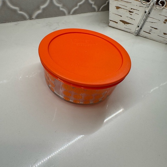 Rare 2014 Pyrex - Picture 4 of 4